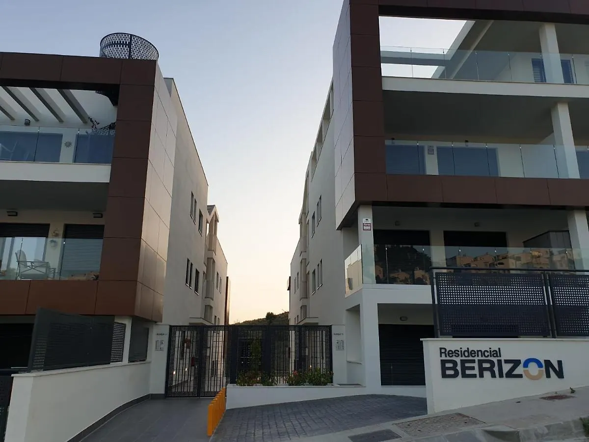 Naturaleza, playa, piscina, mar, montaña, wifi, parking Málaga